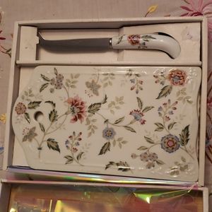 Vintage Andrea by Sadek CheeseBoard/Knife🔪